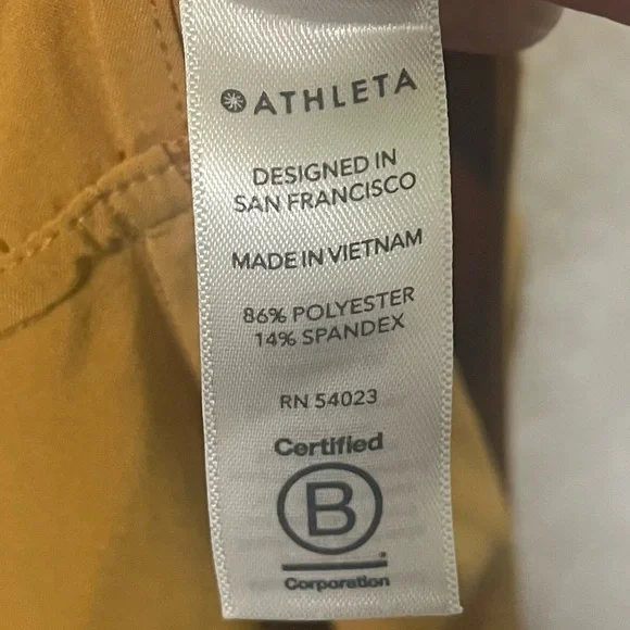 Athleta Marlow Romper w Pockets Tuscan Gold V Neck Lightweight Adjustable Waist - Picture 8 of 8